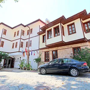 Karyatit Kaleici Hotel Antalya